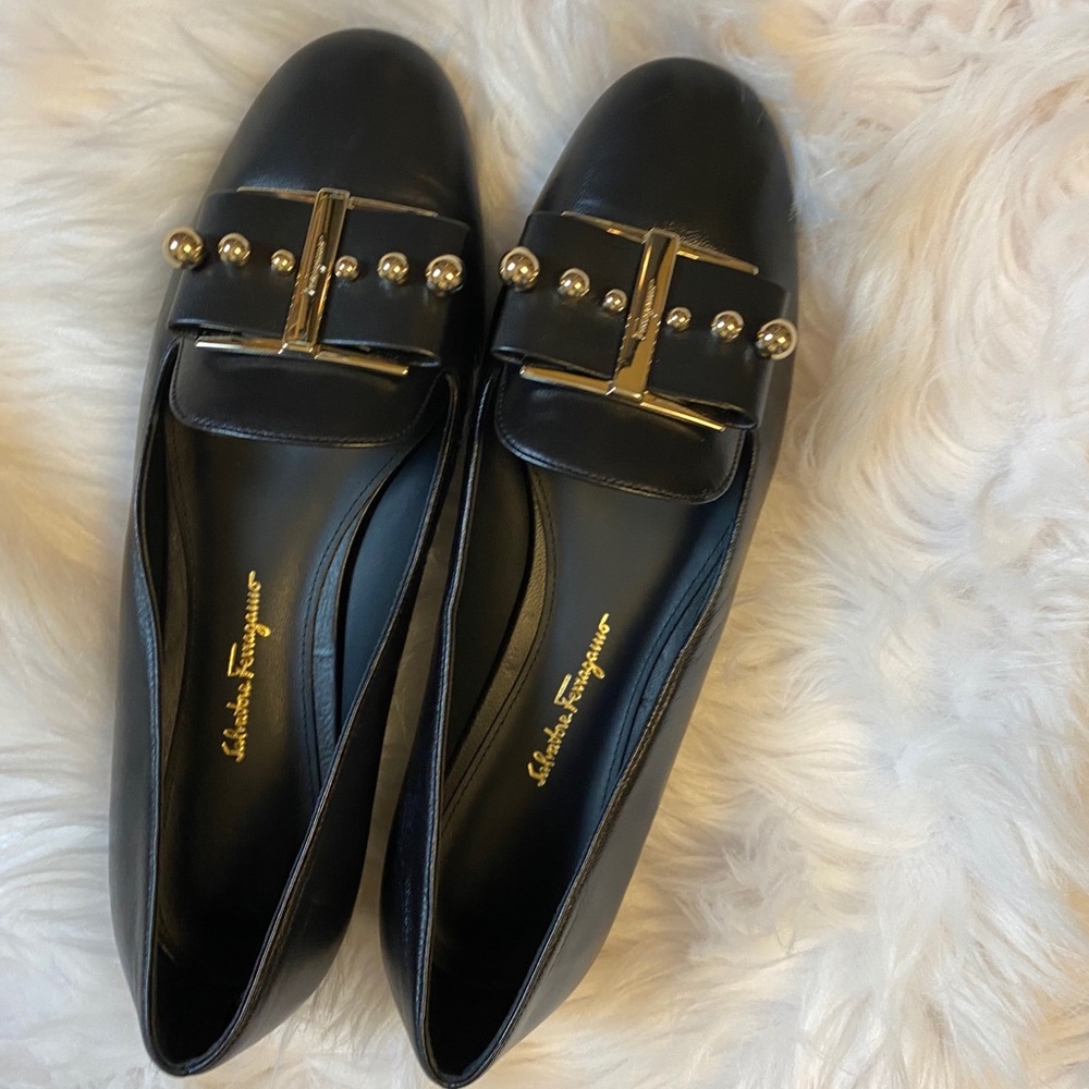 Brand New Ferragamo Flats